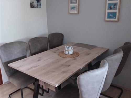 Holiday Home/Apartment - 6 persons -  - Helgolandstrasse - 26969 - Butjadingen