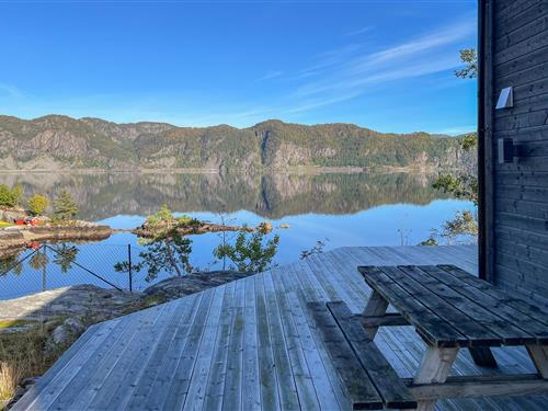 Holiday home - 6 persons -  - Lauvbakken - 4460 - Moi