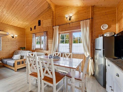 Holiday home - 5 persons -  - Teufelsberg - 17459 - Loddin Ot Stubbenfelde