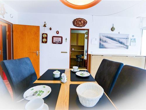 Holiday Home/Apartment - 2 persons -  - In der Wolskermarsch - 27476 - Cuxhaven