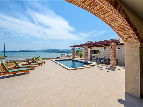 Holiday Home/Apartment - 8 persons -  - Zapoje - Peljesac - Drace - 20246 - Drace