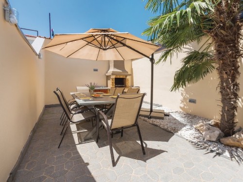Holiday home - 8 persons -  - Male Vrulje - 22211 - Vodice