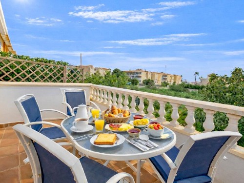 Sommerhus - 4 personer -  - Av. Robleda - 03184 - Torrevieja