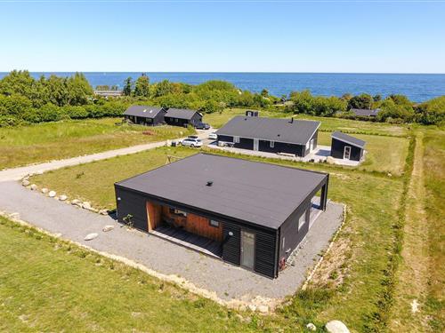 Sommerhus - 8 personer -  - Æblebakken - 3770 - Allinge