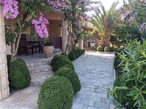 Holiday apartment - 3 persons -  - 20 - 23210 - Biograd