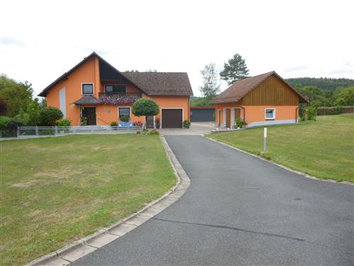 Holiday apartment - 6 persons -  - Volsbach - 95491 - Ahorntal