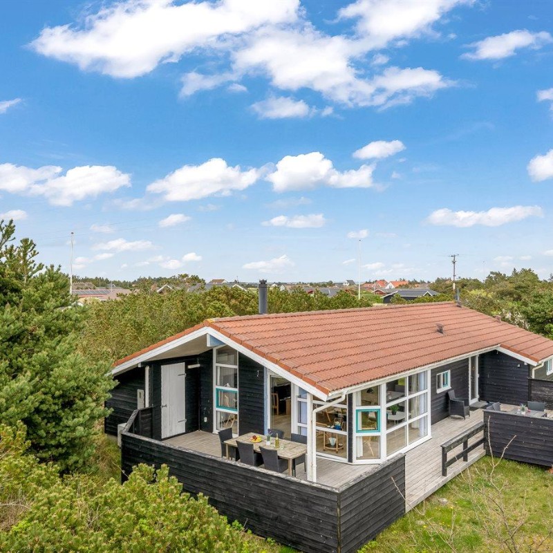 Sommerhus - 8 personer -  - Fyrmarken - Nr. Lyngvig - 6960 - Hvide Sande