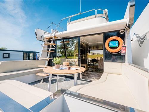 Husbåd - 4 personer -  - Neuhof - Martinshafen - 18551 - Sagard