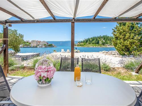 Ferielejlighed - 6 personer -  - Bartulovici - Ploce-Blace - 20357 - Blace