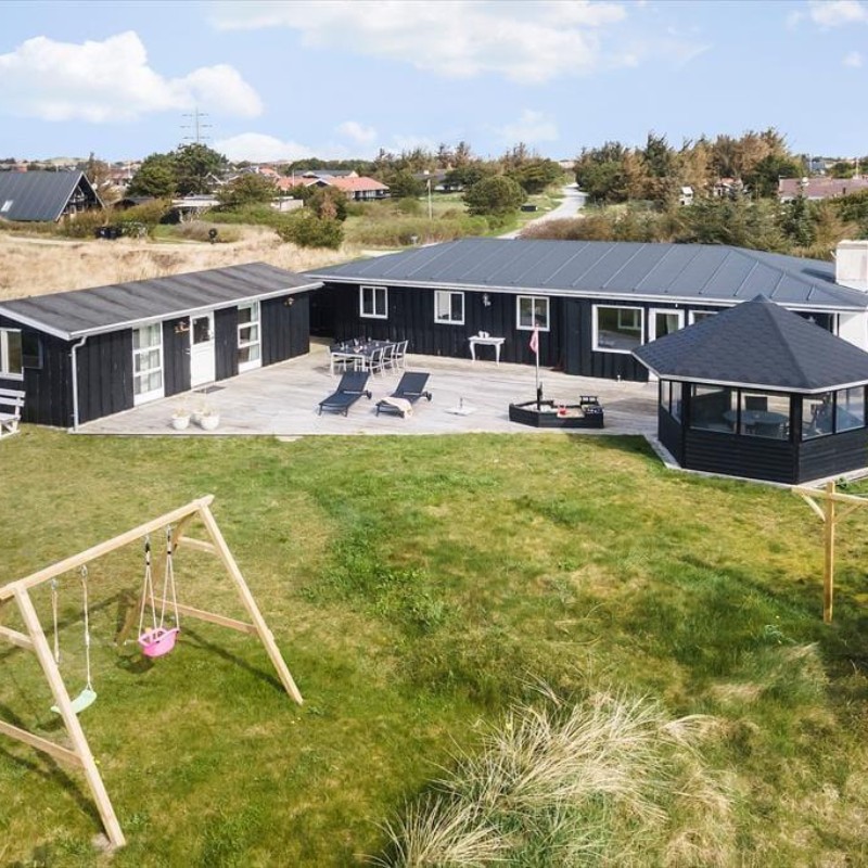 Sommerhus - 8 personer -  - Fyrmarken - Nr. Lyngvig - 6960 - Hvide Sande