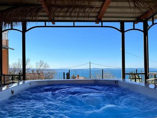 Sommerhus - 9 personer -  - Ulica Svetog Fabijana - Split - Podstrana - 21312 - Podstrana