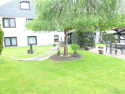 Sommerhus - 4 personer -  - 54570 - Oberstadtfeld