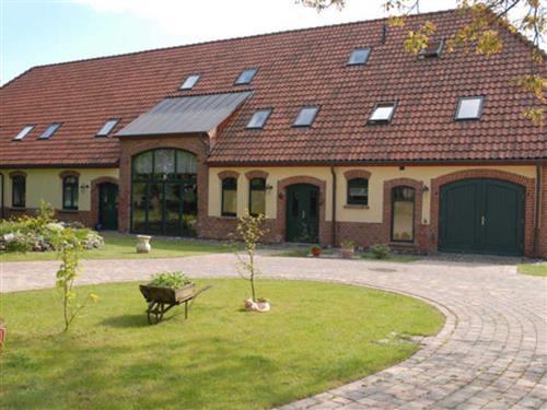 Holiday Home/Apartment - 5 persons -  - Am Poltenbusch - 18574 - Garz