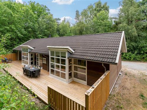 Sommerhus - 10 personer -  - Skovkanten - 3790 - Hasle