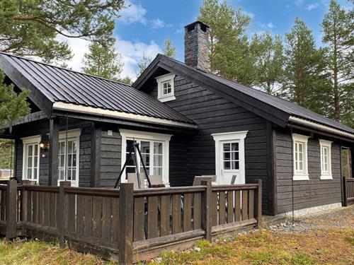 Holiday home - 6 persons -  - Kongeltunvegen - 2669 - Bjorli