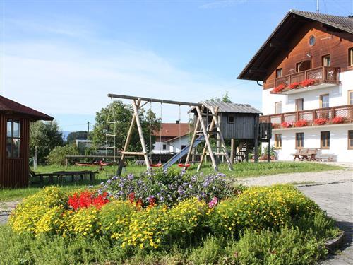 Holiday Home/Apartment - 4 persons -  - Pallinger Straße - 83373 - Taching Am See