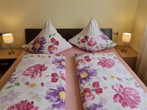 Ferieleilighet - 4 personer -  - Nüdlingen - 97720