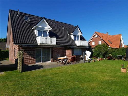 Holiday Home/Apartment - 2 persons -  - Ulmenweg - 18556 - Wiek