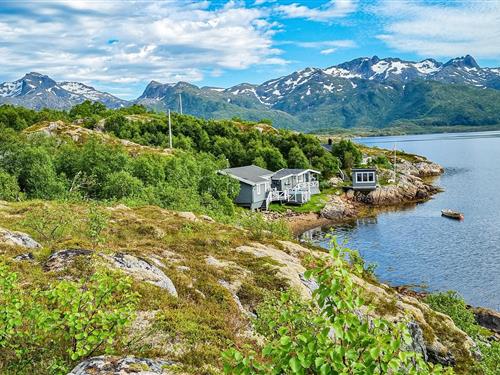 Sommerhus - 5 personer -  - Midnattsolveien - Laukvik/Vågan - 8315 - Laukvik