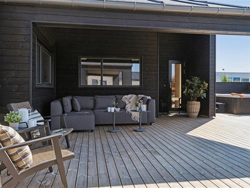 Sommerhus - 18 personer -  - Hyldebærvej - Ålbæk Strand - 9982 - Aalbæk