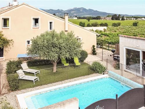 Holiday Home/Apartment - 6 persons -  - CHEMIN BEL AIR - 84150 - Violès