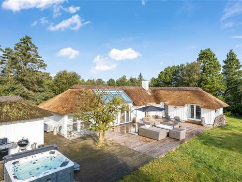 Sommerhus - 10 personer -  - Tulipanvej - Slettestrand - 9690 - Fjerritslev