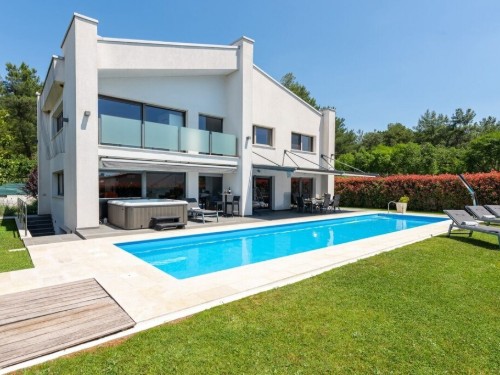 Villa - 8 persons -  - 52463 - Višnjan