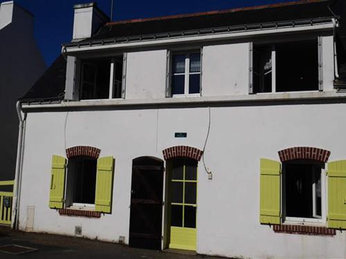 Holiday Home/Apartment - 6 persons -  - 56360 - Le Palais