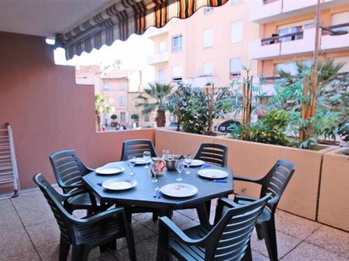 Holiday Home/Apartment - 4 persons -  - 83120 - Ste Maxime