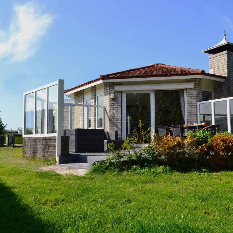 Sommerhus - 6 personer -  - 9161CZ - Hollum