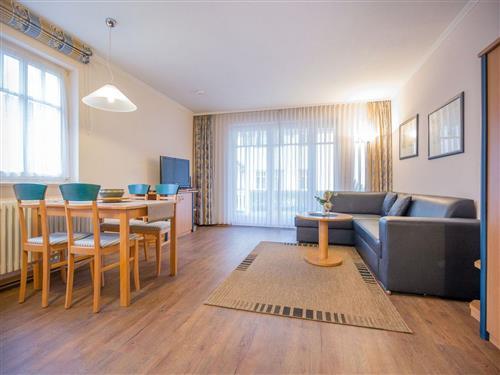 Ferienhaus - 4 Personen -  - Dollahner Straße - 18609 - Ostseebad Binz