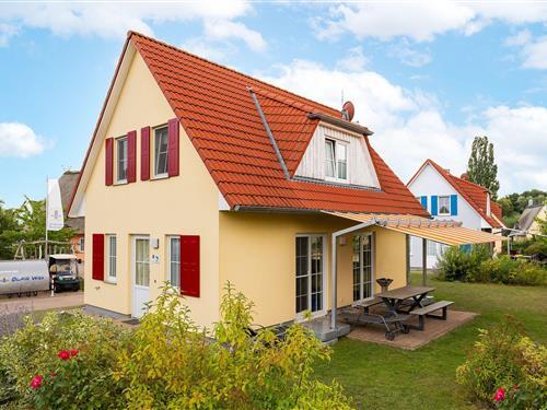 Holiday Home/Apartment - 8 persons -  - Am Blinkfuer - 23968 - Beckerwitz