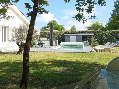 Holiday home - 7 persons -  - IMPASSE DES VIGNES - 33590 - Talais