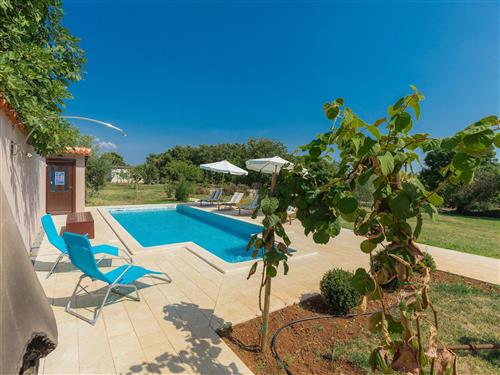 Holiday home - 6 persons -  - Pula/Marcana - 52206