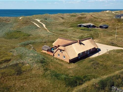 Sommerhus - 12 personer -  - Merchantvej - Vejlby Klit - 7673 - Harboøre