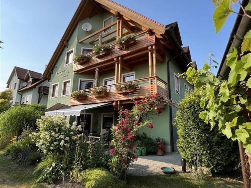 Holiday Home/Apartment - 2 persons -  - Kapellenweg - 95698 - Bad Neualbenreuth