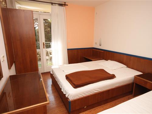 Holiday apartment - 3 persons -  - Drašnice - 21328 - Drašnice
