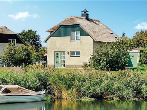 Holiday home - 6 persons -  - Zwanenbalg - 8754 DD - Makkum