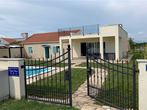 Sommerhus - 6 personer -  - 23000 - Zadar