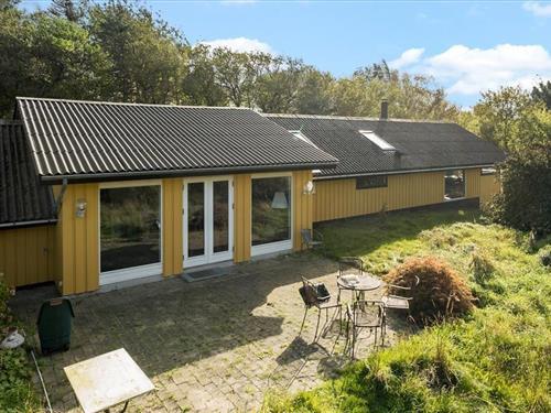 Holiday Home/Apartment - 8 persons -  - Strandskrænten - Røsnæs - 4400 - Kalundborg