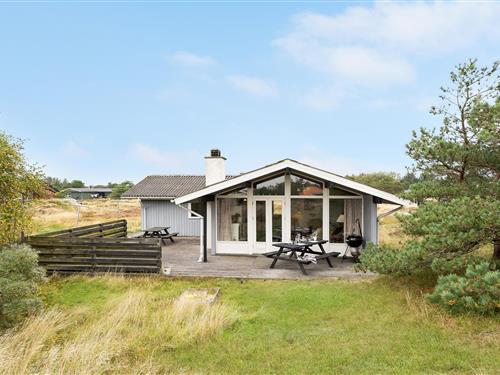 Holiday Home/Apartment - 8 persons -  - Hedemarken - Rindby - 6720 - Fanø