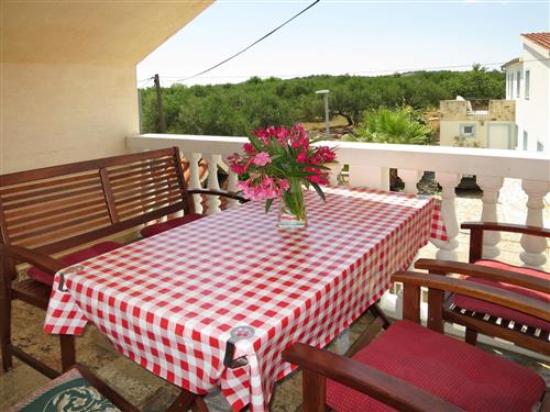 Holiday Home/Apartment - 6 persons -  - Murter/Betina - 22240