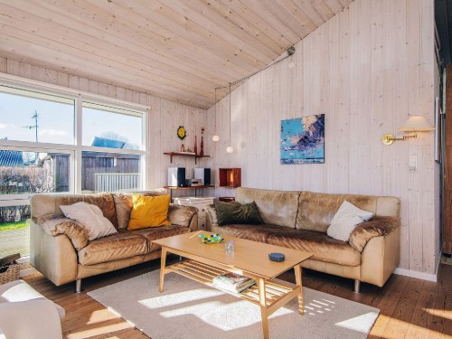 Sommerhus - 6 personer -  - Svinget - Følle Strand - 8410 - Rønde