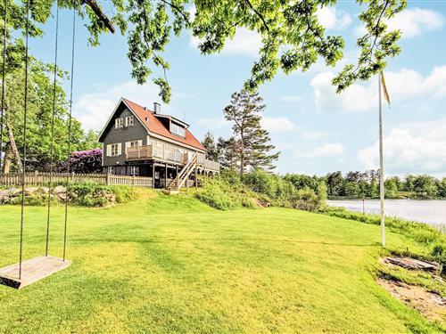 Holiday home - 6 persons -  - Hässleholmsvägen - Örkelljunga/Hjälmsjön - 286 35 - Örkelljunga