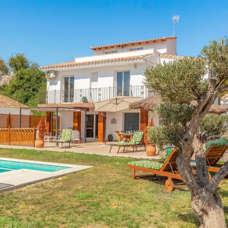 Sommerhus - 6 personer -  - Arrabal Ur1 Mezquitilla, - 29760 - Mezquitilla