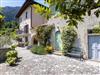 Image 7 - Outside