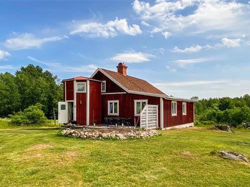 Holiday home - 6 persons -  - Malghult Hummelstad - Oskarshamn - 57297 - Kristdala