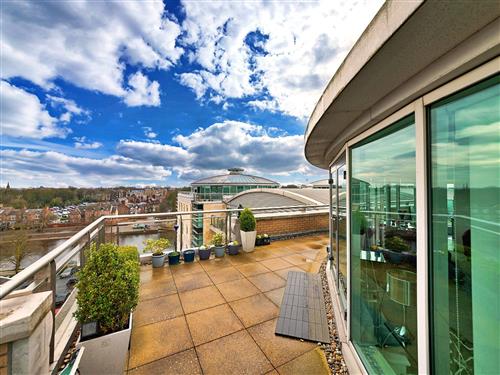 Holiday apartment - 4 persons -  - York - YO26 4ZP