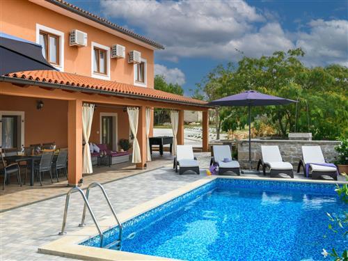 Feriehus - 10 personer -  - Pula/Rakalj - 52207