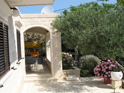 Feriehus - 8 personer -  - 21425 - Selca